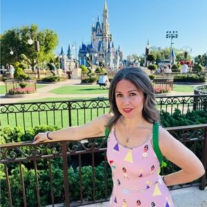 Meet your Posher, Nessa